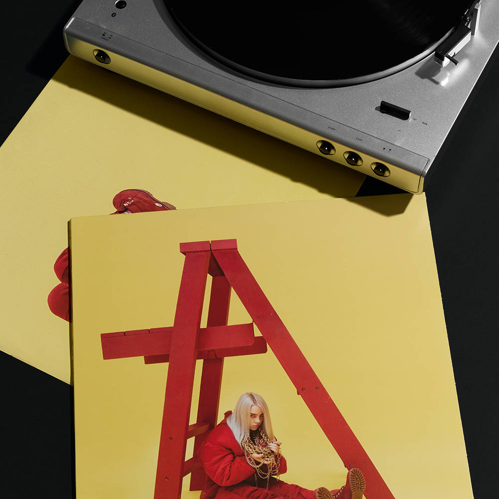 Album « dont smile at me »
