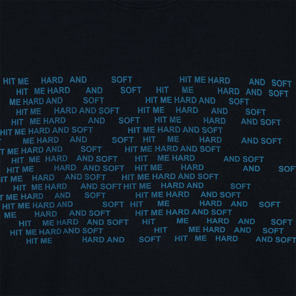 T-shirt noir HIT ME HARD AND SOFT répété